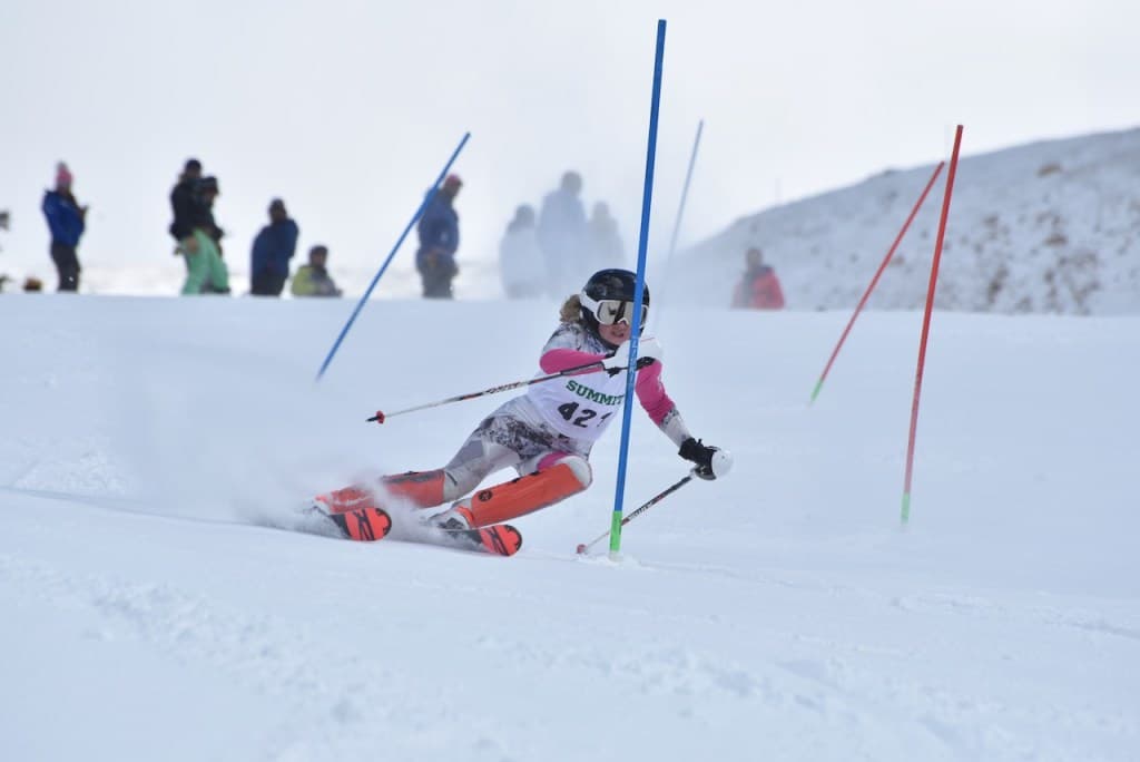 Summit skiing
