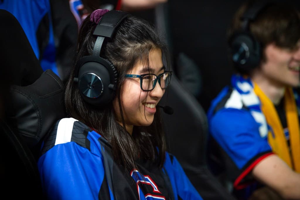 Gamer girl