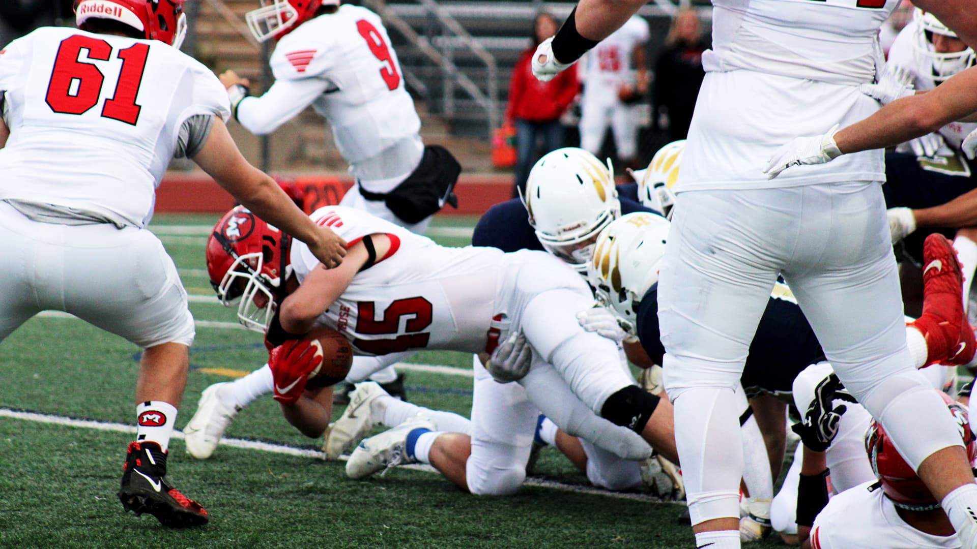 Montrose football