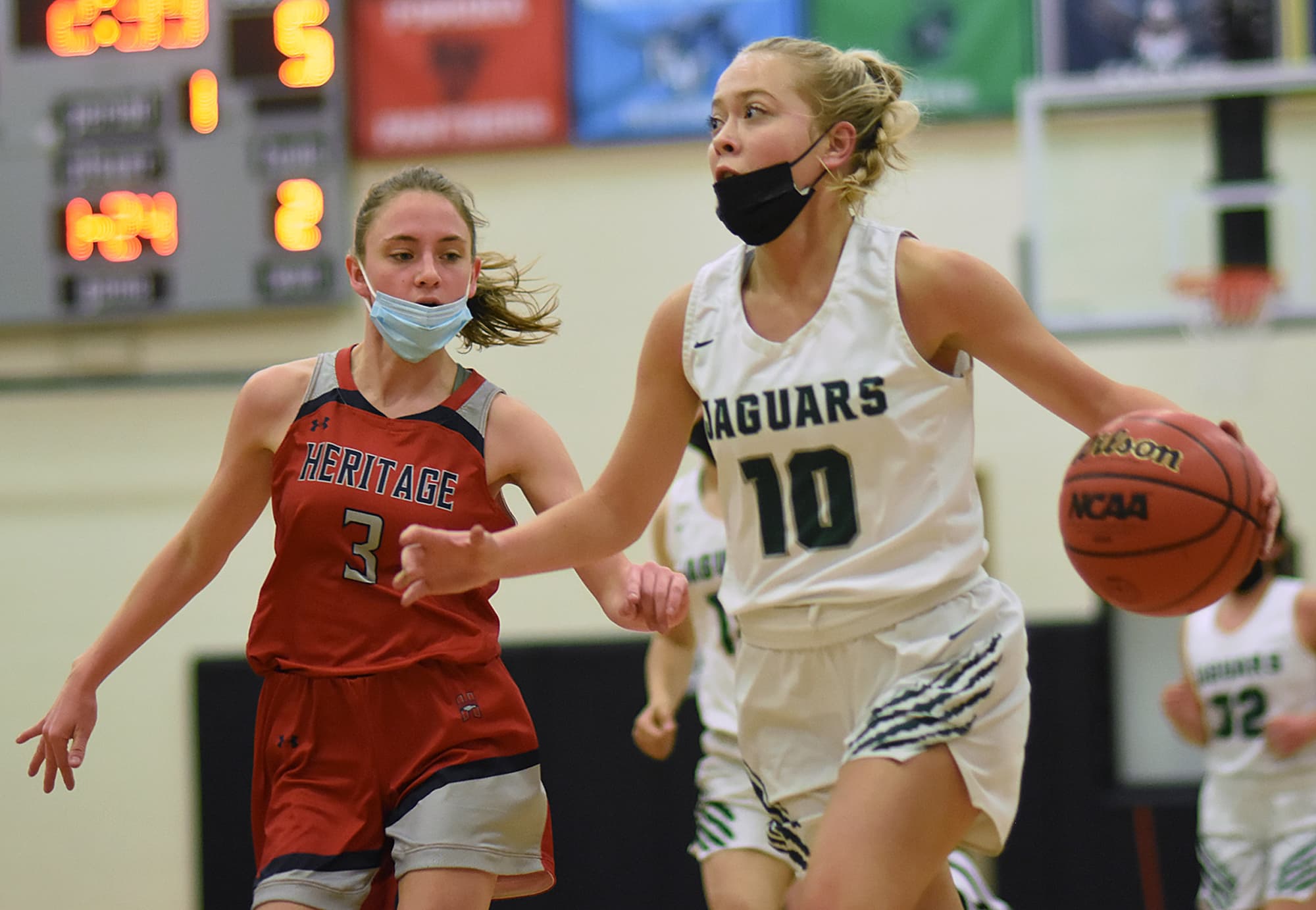Girls Basketball: Heritage vs D'Evelyn