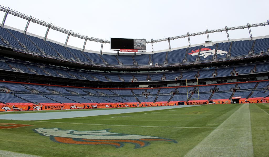 4A/5A football Mile High walkthrough