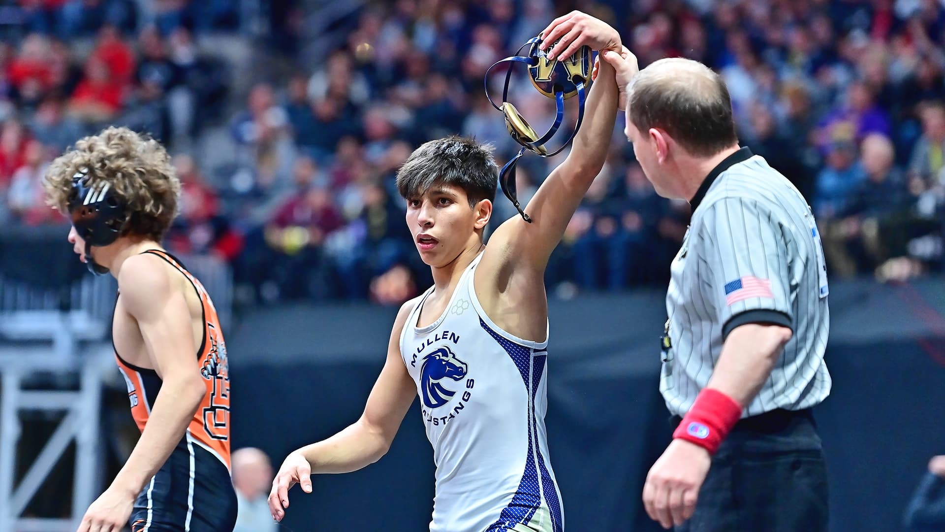 3A boys wrestling: Mullen’s O’Blia remains unbeaten on quest for second title