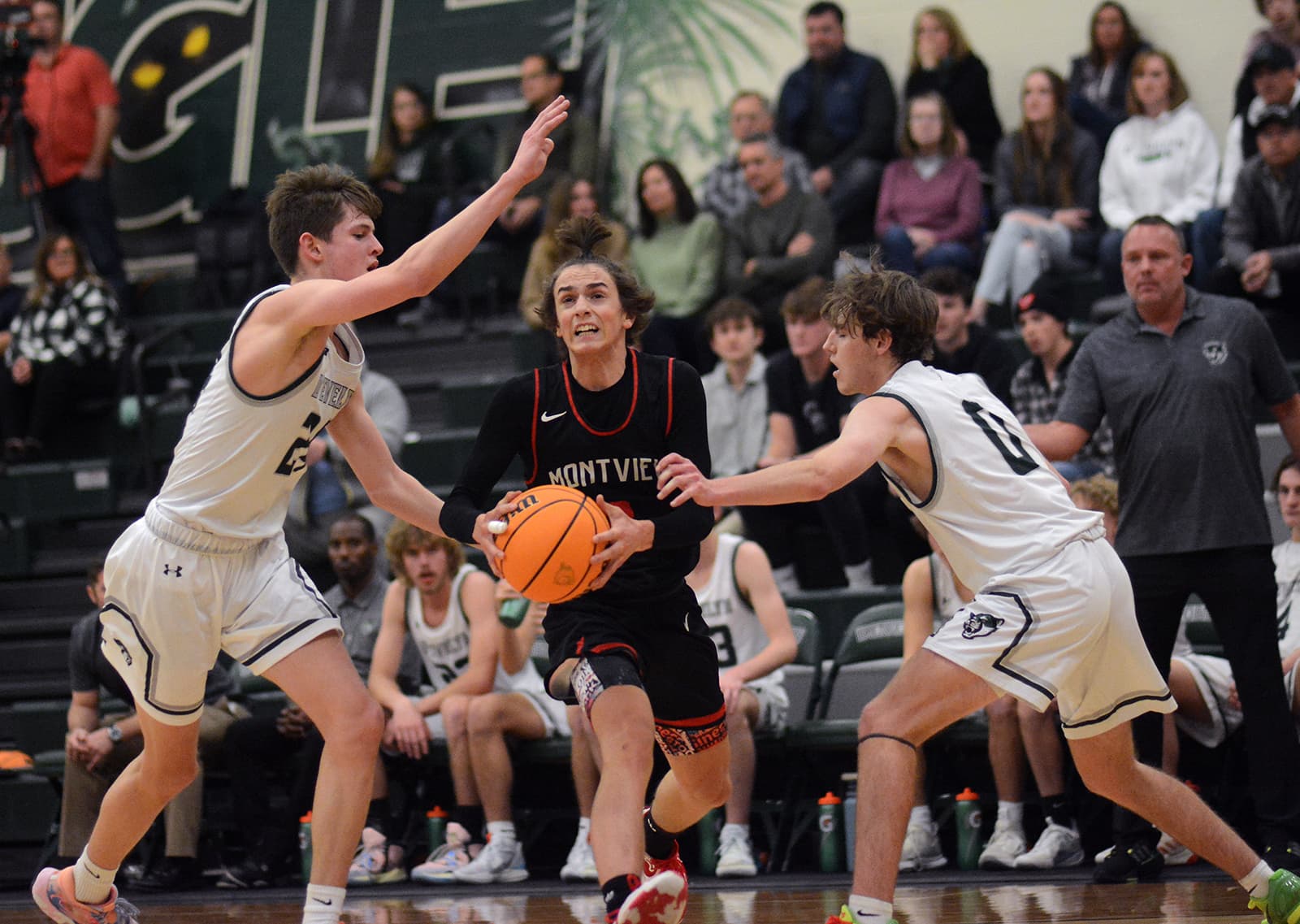 Boys Basketball: DSST Montview vs D'Evelyn