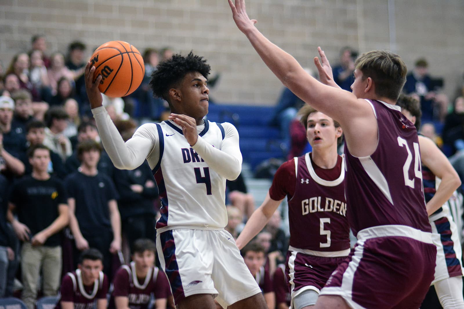 Boys Basketball: Golden vs Dakota Ridge