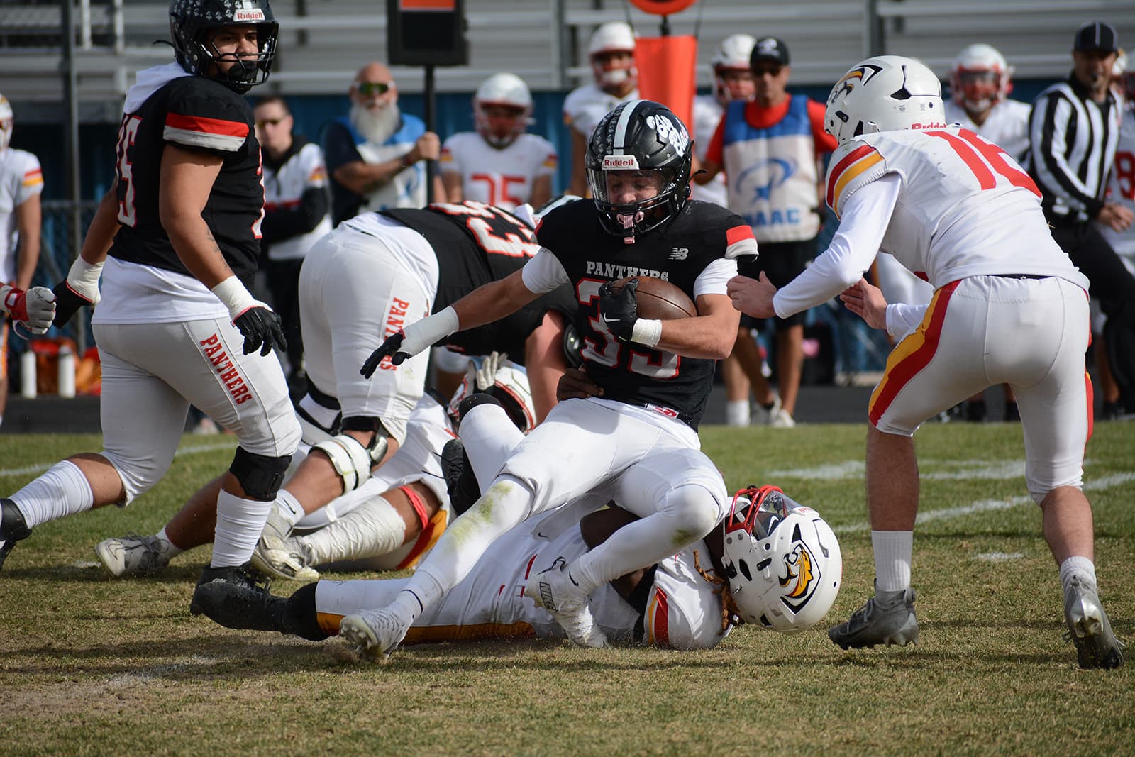 Football: Coronado vs Pomona