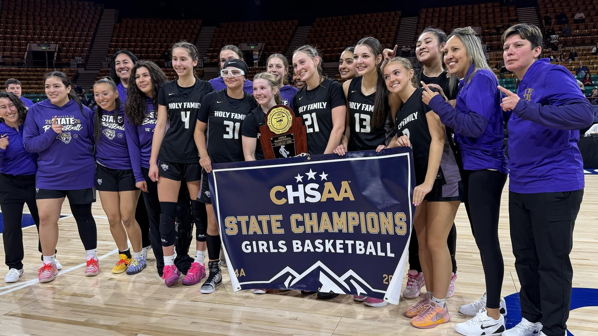 4A Girls Basketball - Holy Family