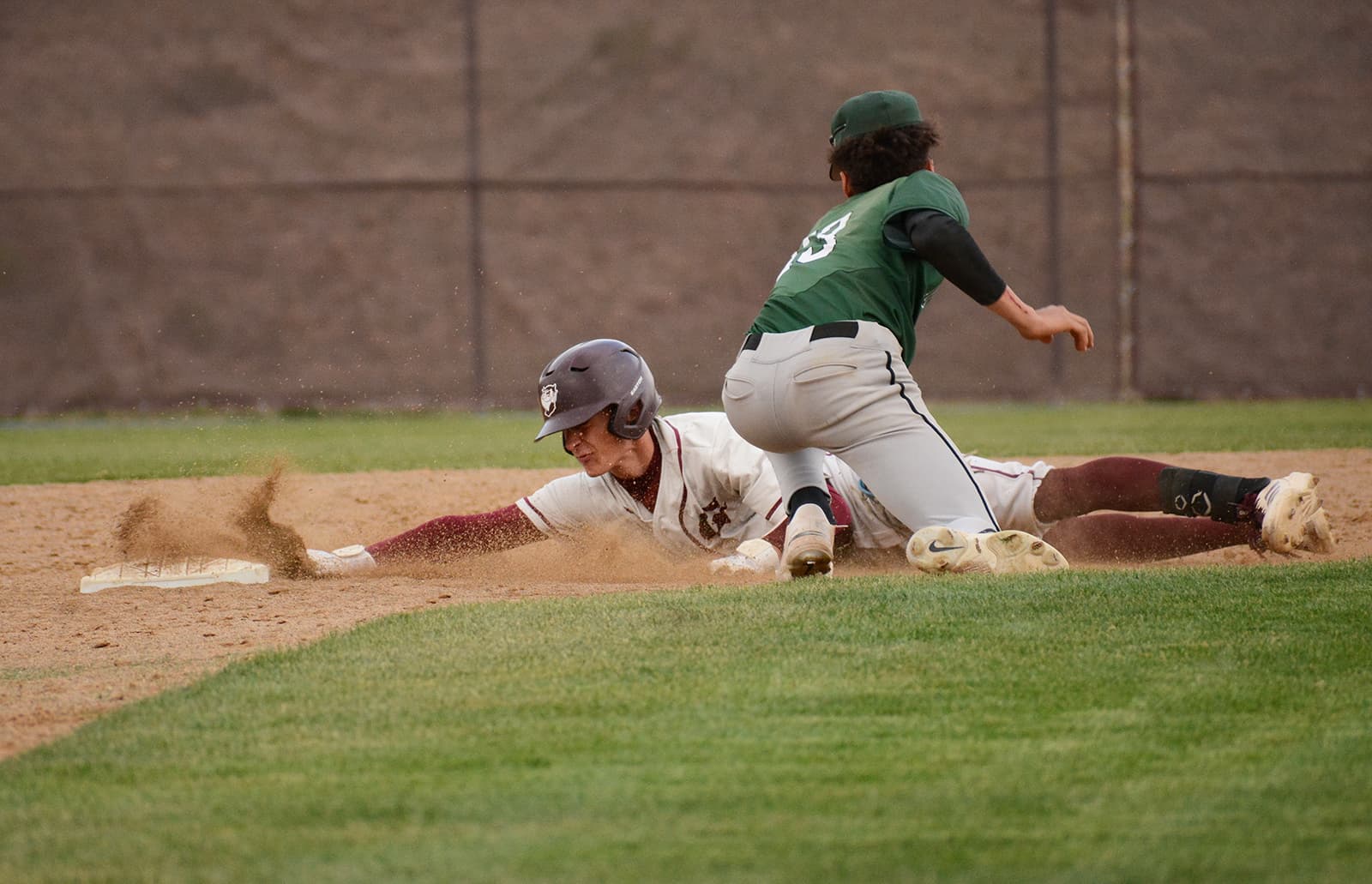 Baseball: D'Evelyn vs Golden