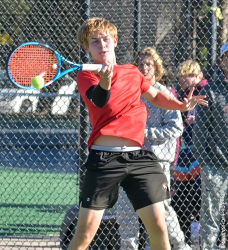 Huge turnout boosts Morris Knolls boys tennis